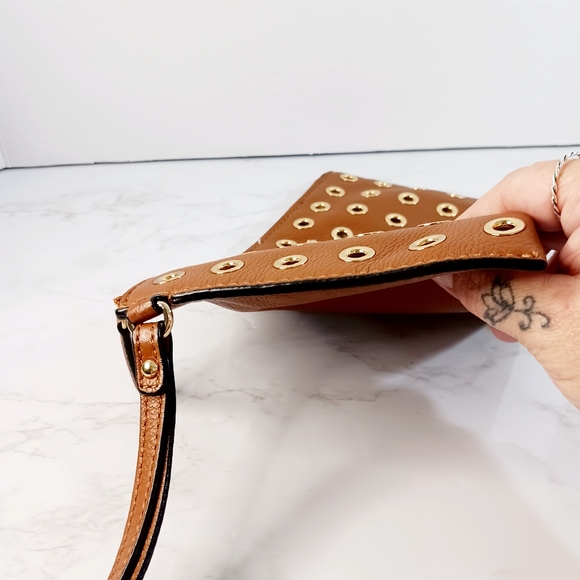 *SALE* Michael Kors Soft Leather Wristlet EUC - Picture 6 of 12